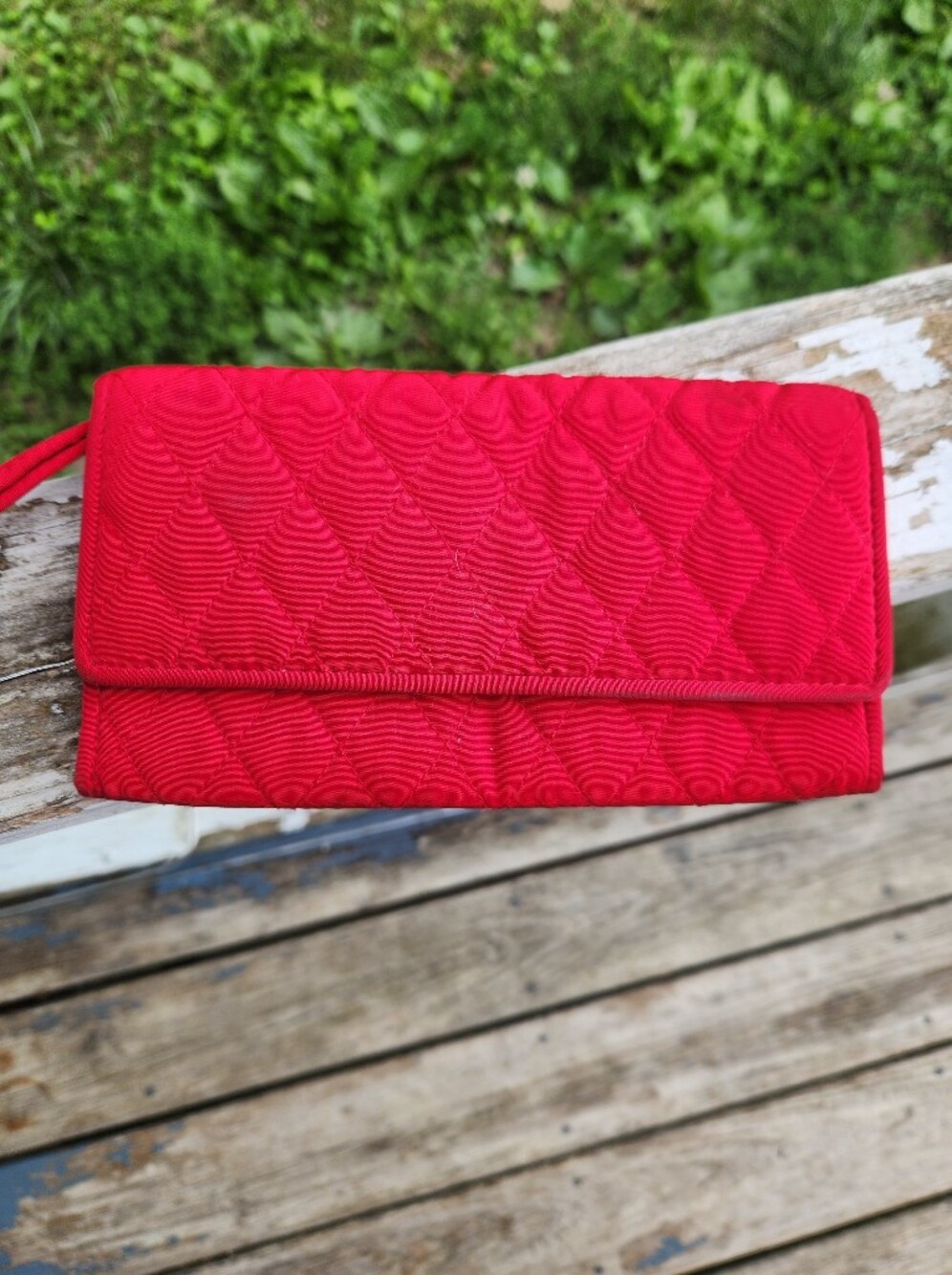 Vera Bradley Quilted Red Wristlet Clutch Wallet Preloved